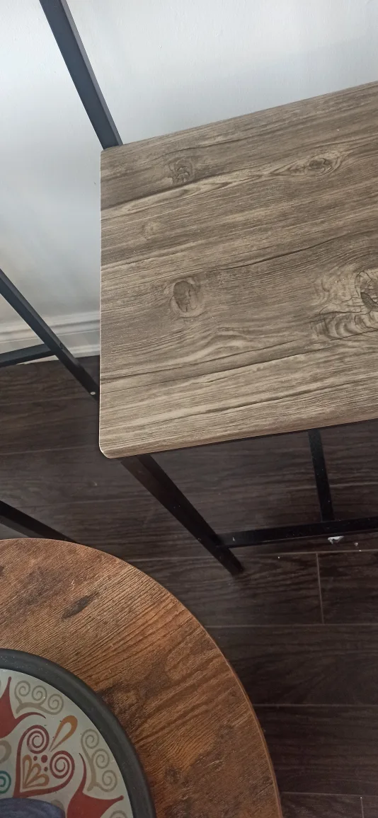 Table and chairs set..moving sale image indicator(4)