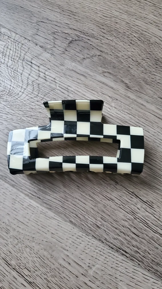 Assorted Hair Claw Clips image indicator(4)