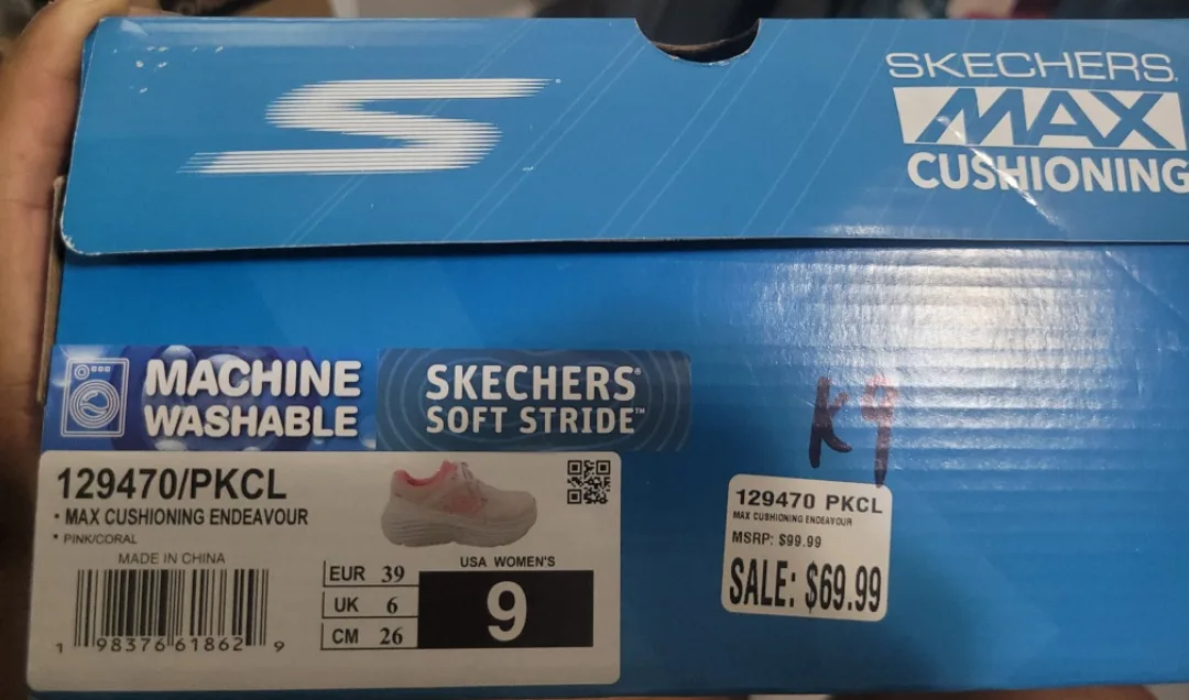 Skechers Max Cushion- Go Walk Arch Fit + Adidas socks image indicator(5)