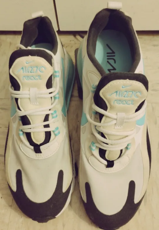 Nike Air Max 270 React Sneakers image indicator(7)