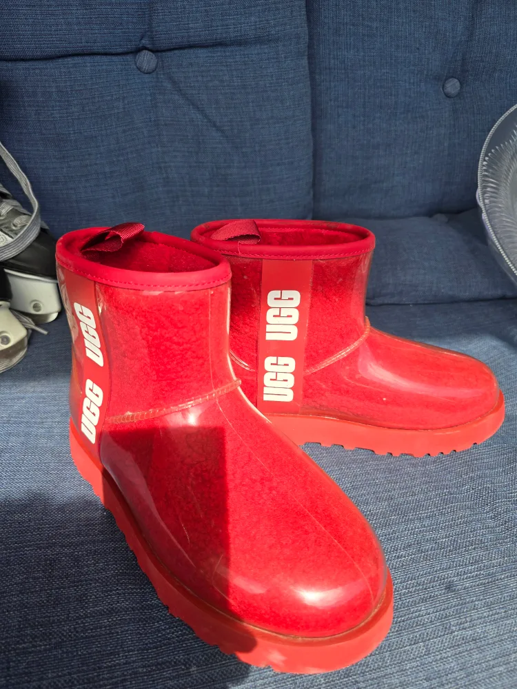 UGG Red Clear Boots, Size 8 new condition worn once image indicator(2)