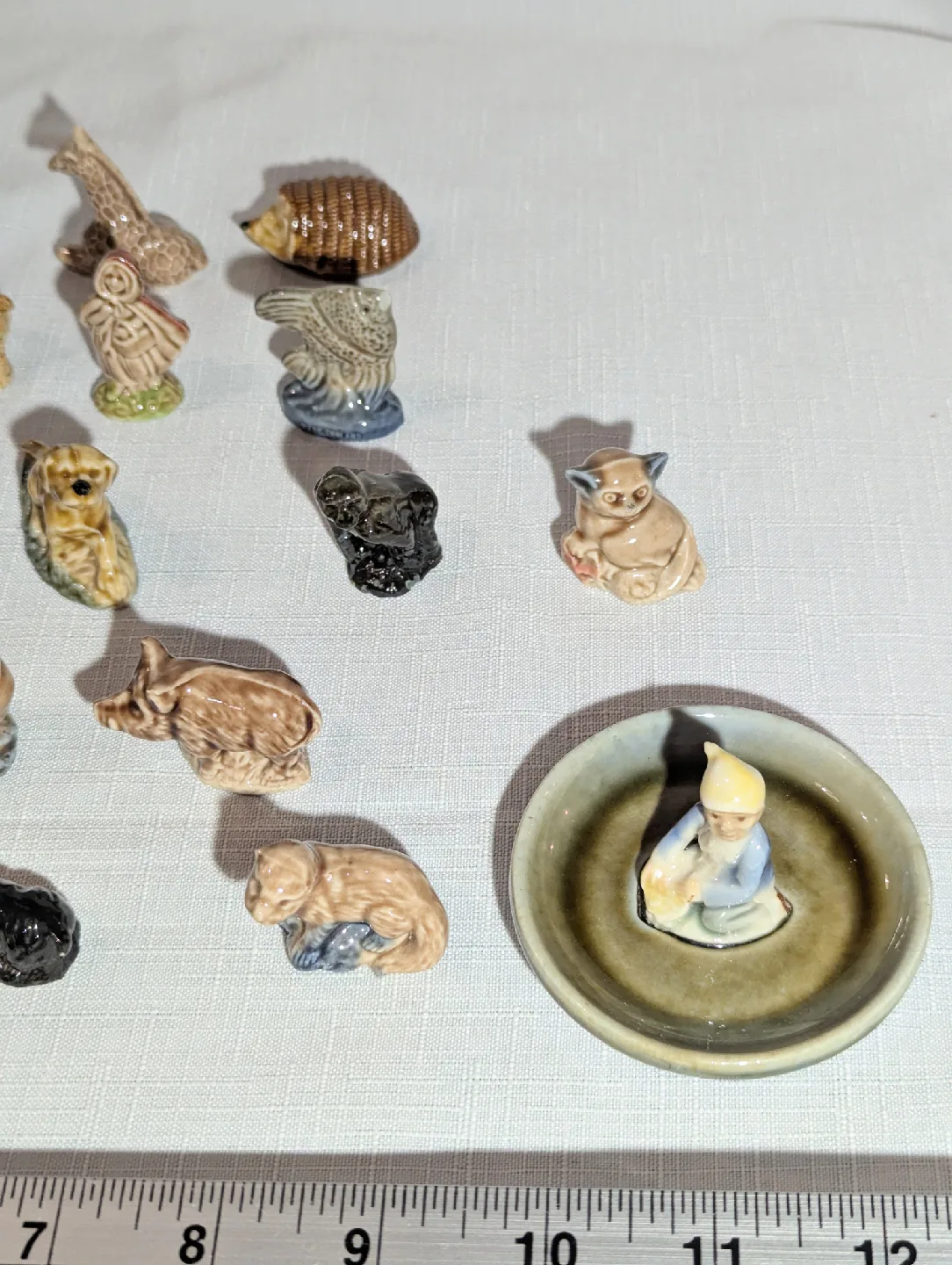 Wade Figurines and Trinket Holder Lot 17 pieces image indicator(4)