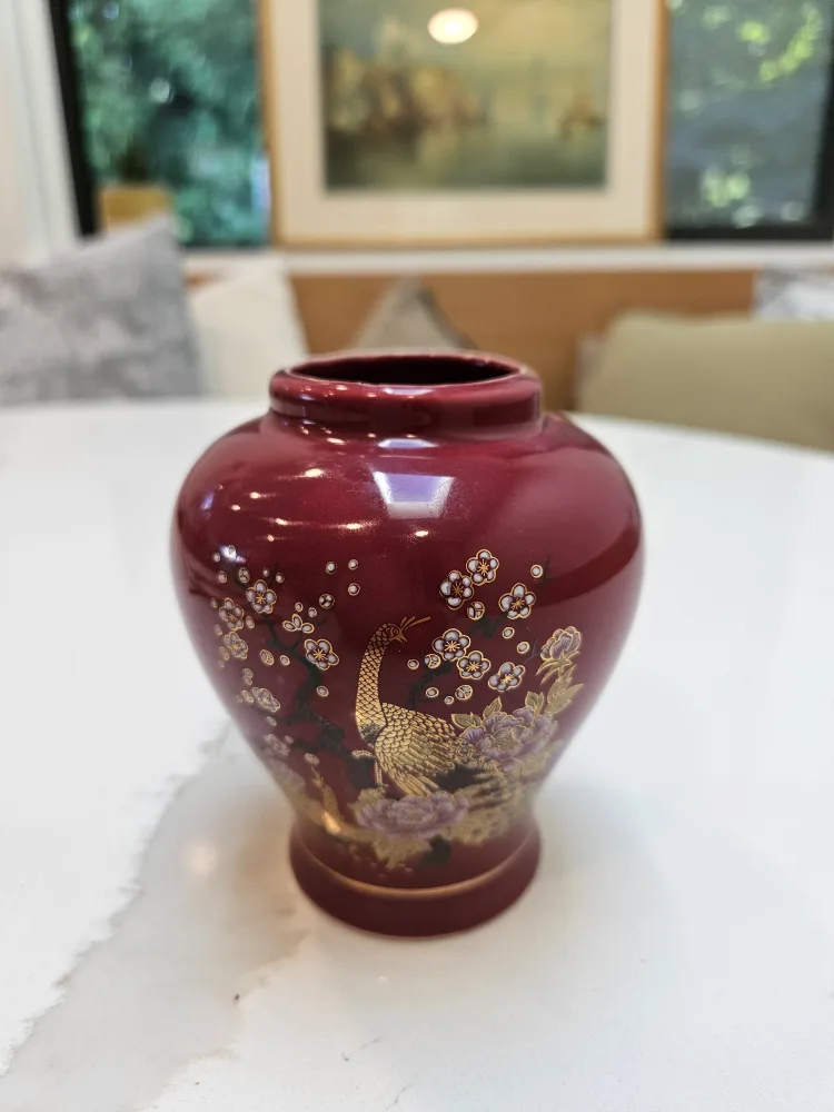 Small Chinoiserie Burgundy Vase with Floral Design thumbnail