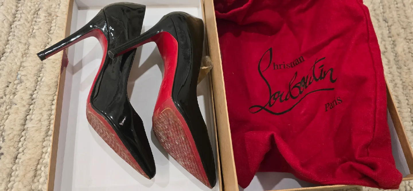 Christian Louboutin Black Patent Leather Heels image indicator(2)