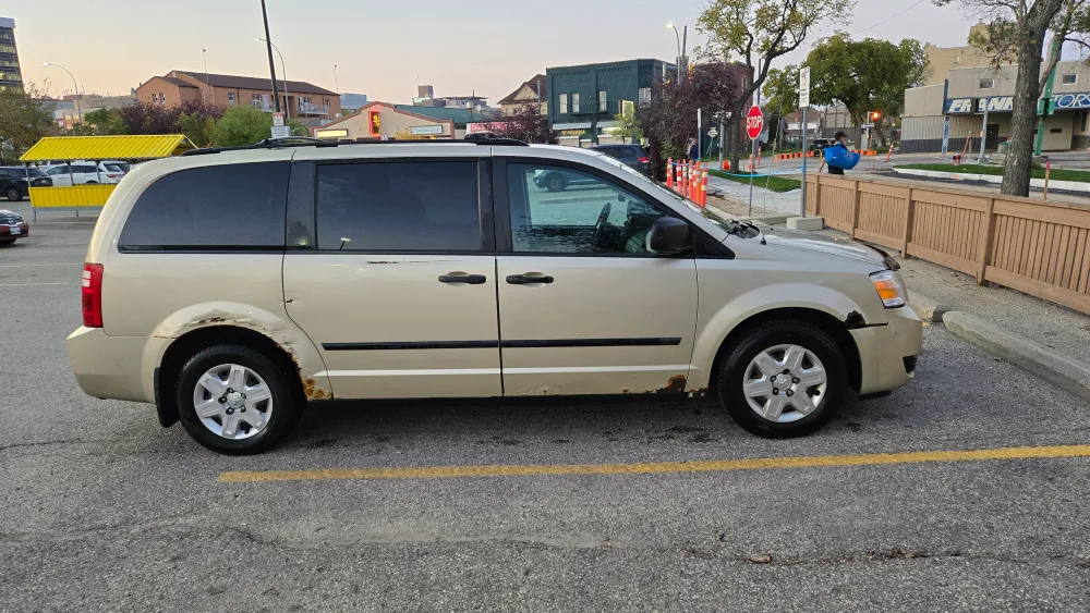 2010 Dodge Grand Caravan SE - Gold image indicator(4)