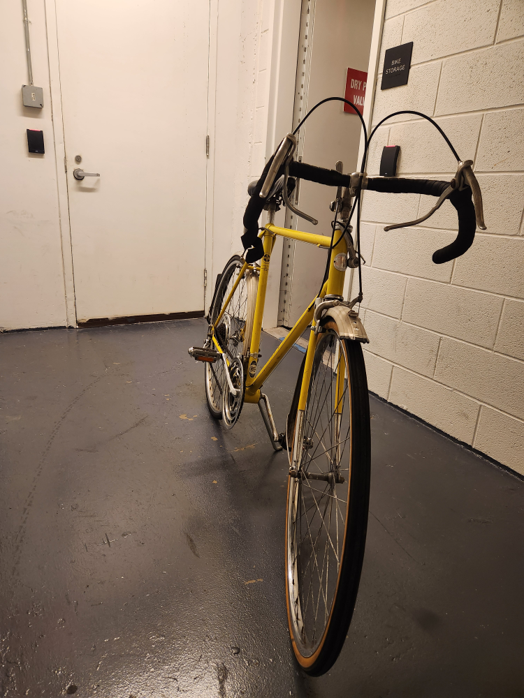 Vintage World Traveler Yellow Road Bike - photo 5