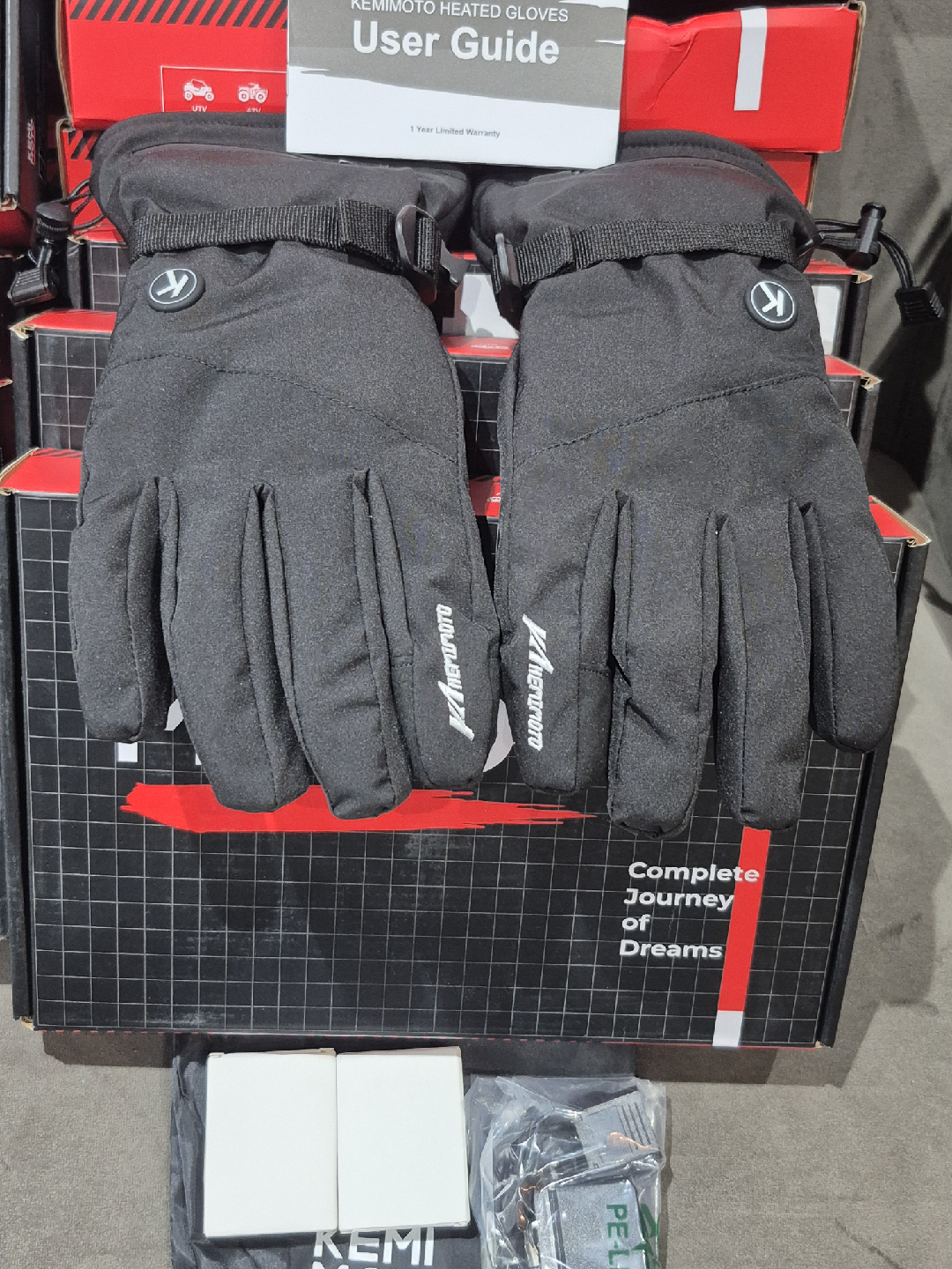 Kemimoto Heated Motorcycle Gloves - Black