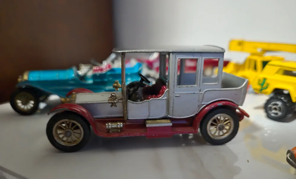 Vintage 1957-1970s Diecast Toy Car Collection image indicator(3)