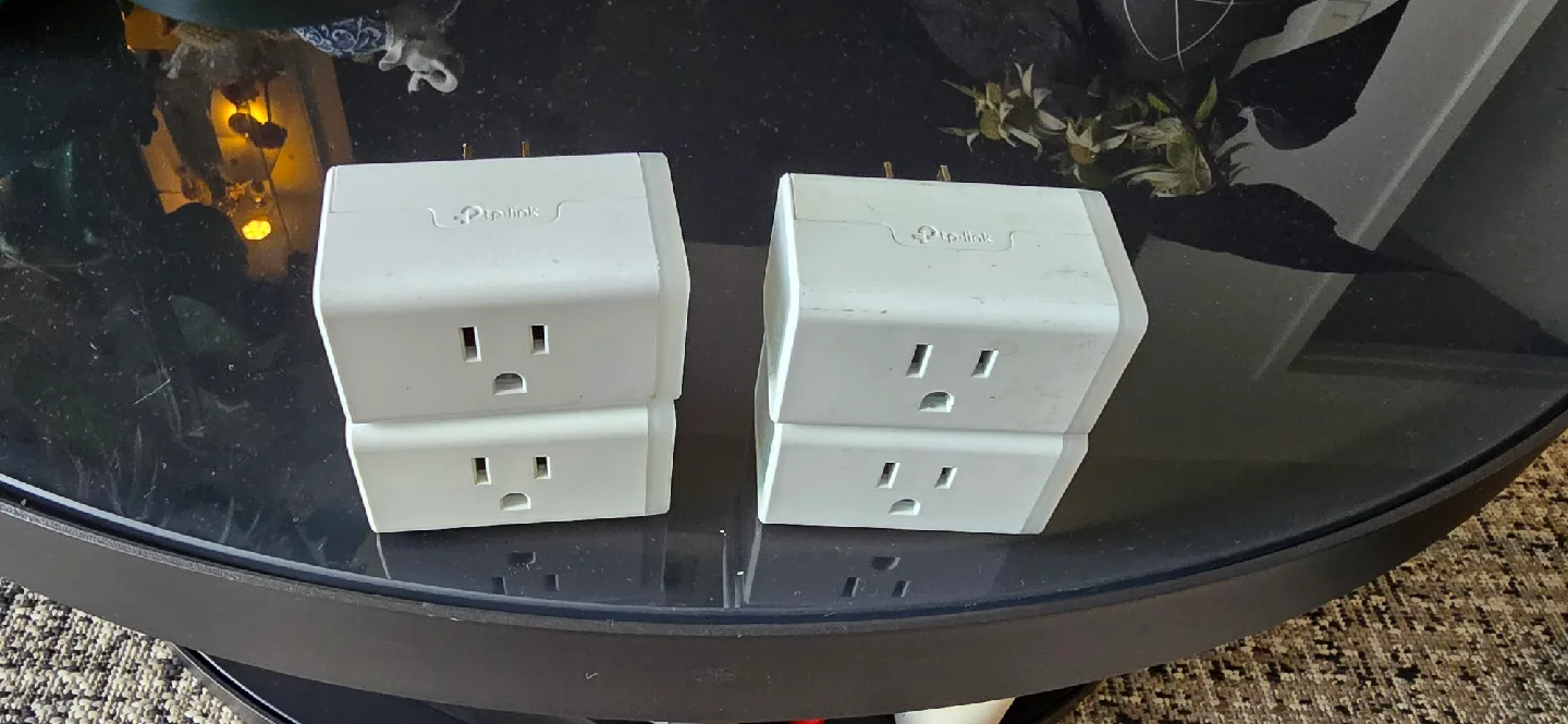 Kasa Smart Wi-Fi Plug Mini HS103 thumbnail