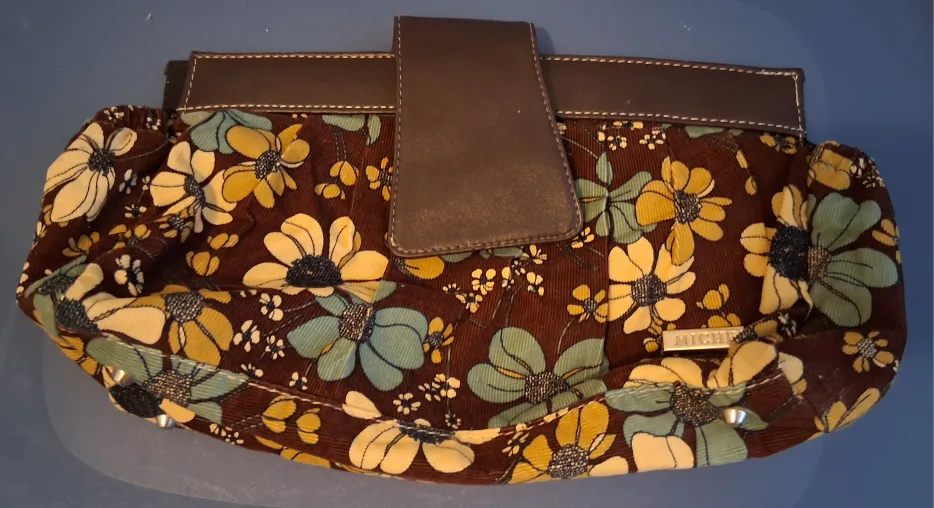floral hand purse thumbnail