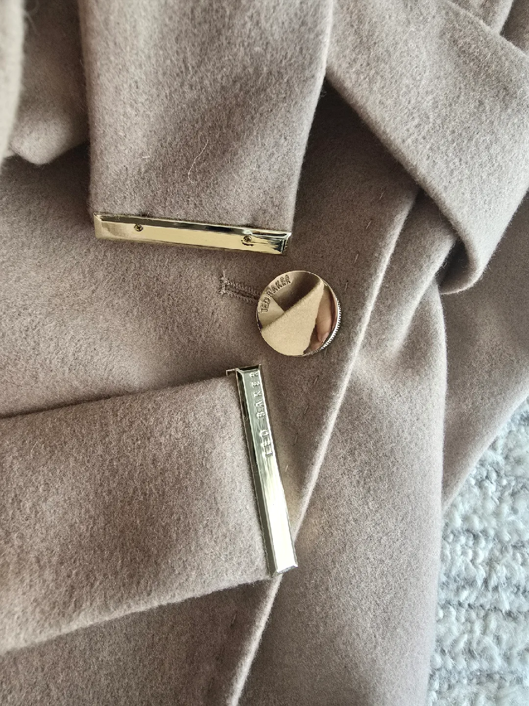 Ted Baker London Wool Wrap Short Coat - Size 0/2 image indicator(2)