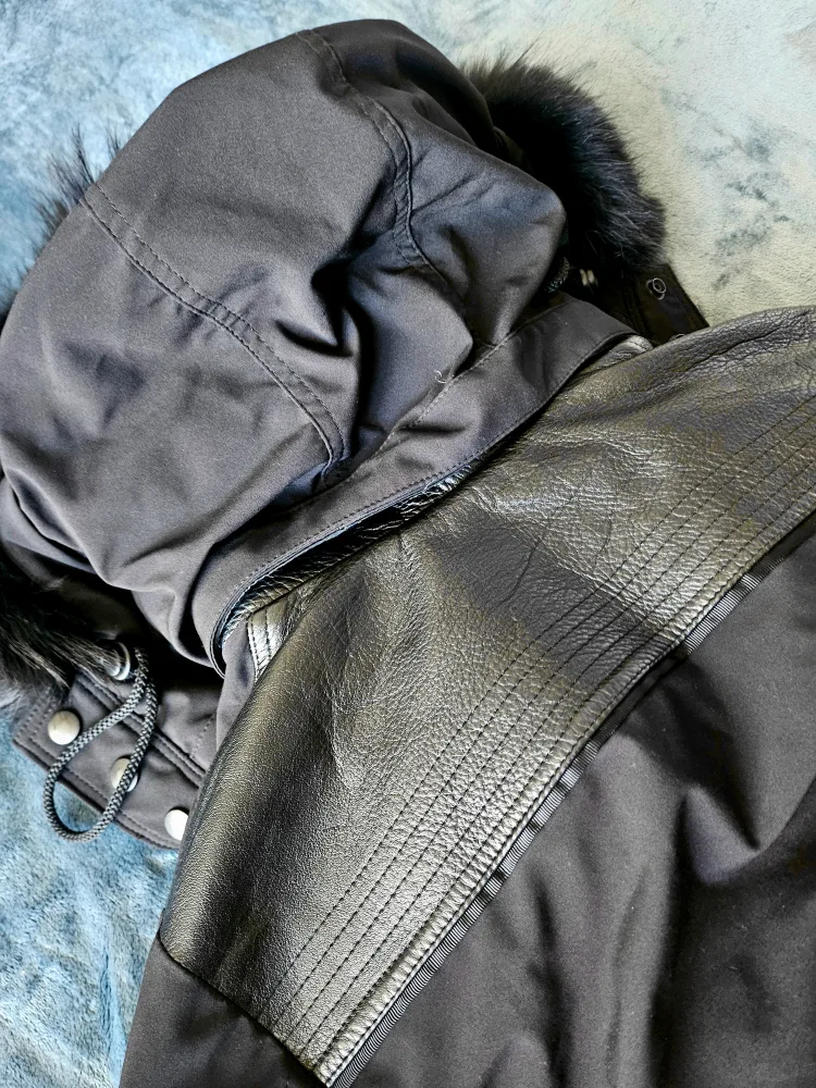 🇨🇦 CMFR Men's Black Down Bomber Jacket with Leather Trim (XS) image indicator(4)