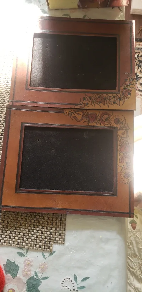 Two Brown letter Picture Frames thumbnail