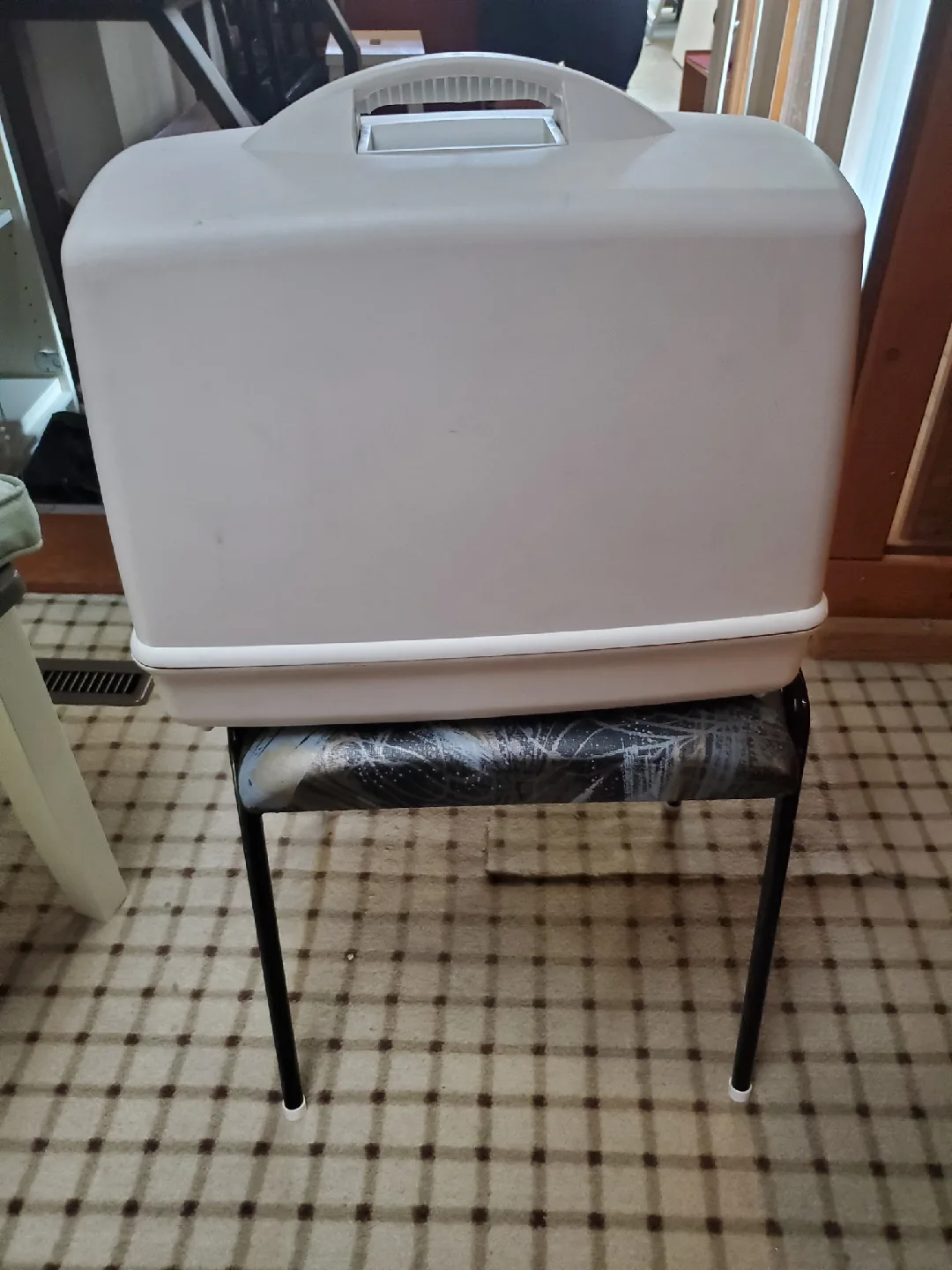 Singer Sewing Machine Model 30215 image indicator(4)