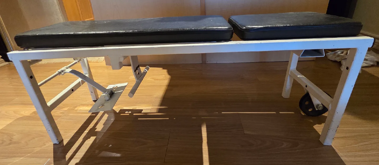 chest press Adjusting Table thumbnail