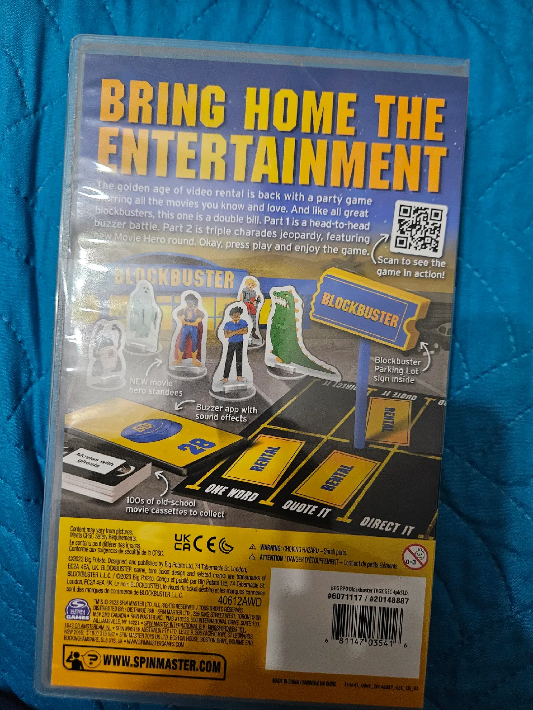 Blockbuster Movie Hero Round Board Game - New! image indicator(3)