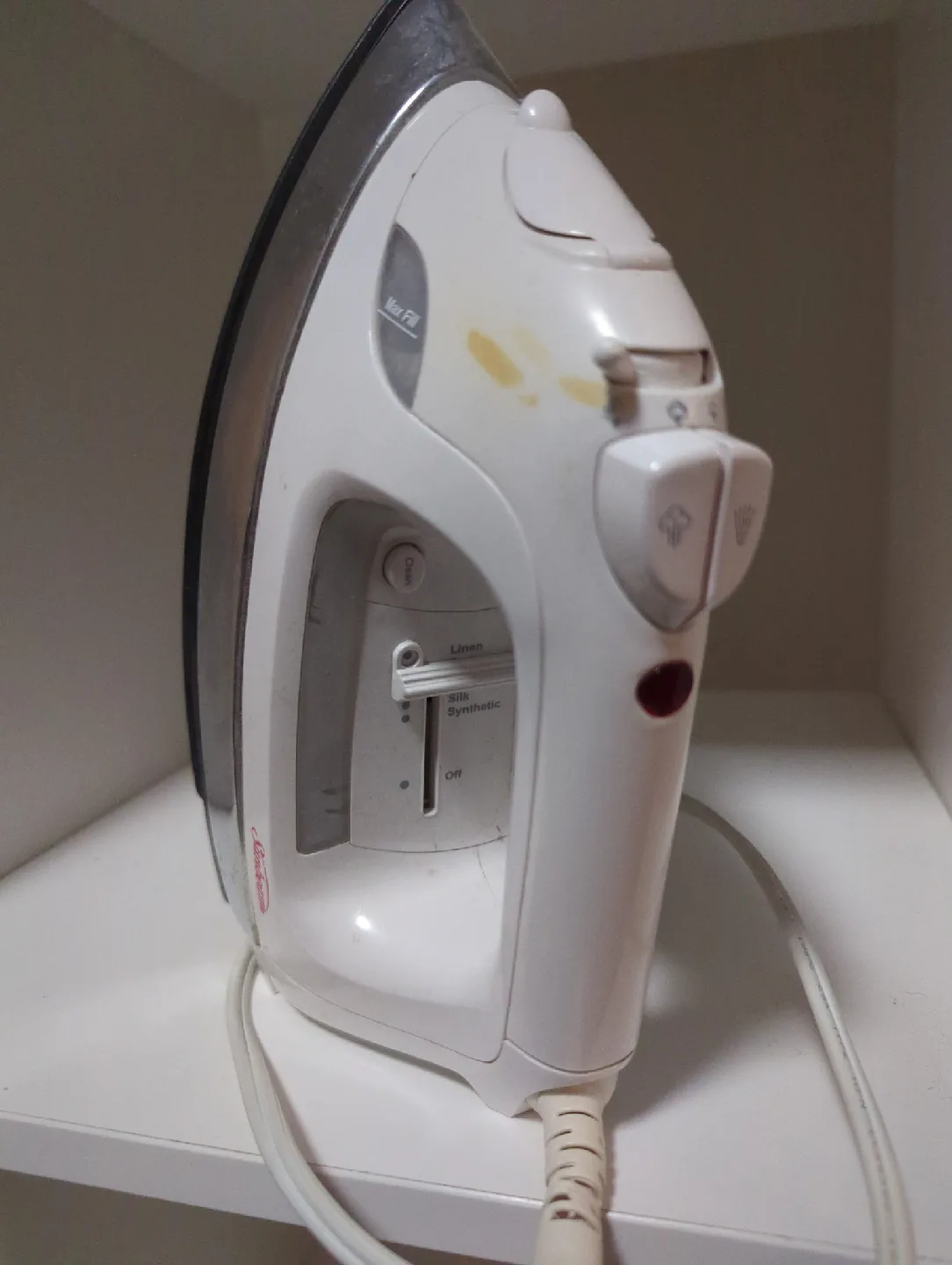 Sunbeam Steam Iron - Model 3663-836 image indicator(3)