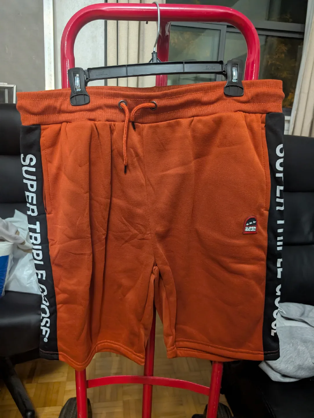 XL/ XXL Shorts/Joggers/Shirts - New With Tags image indicator(2)