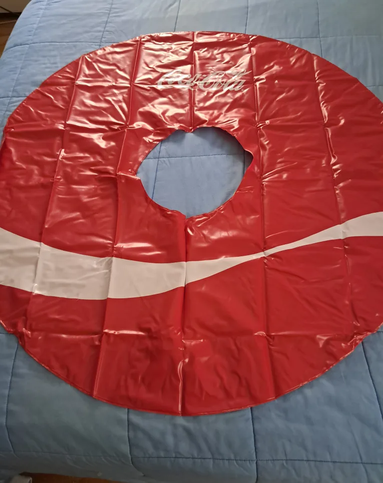 🥕Coca-Cola Inflatable Pool Float - Red🥕 image indicator(2)