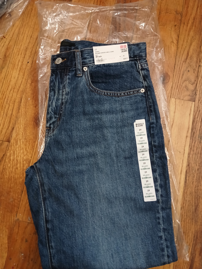 BRAND NEW* Uniqlo Relaxed Tapered Ankle Jeans - 29 inch