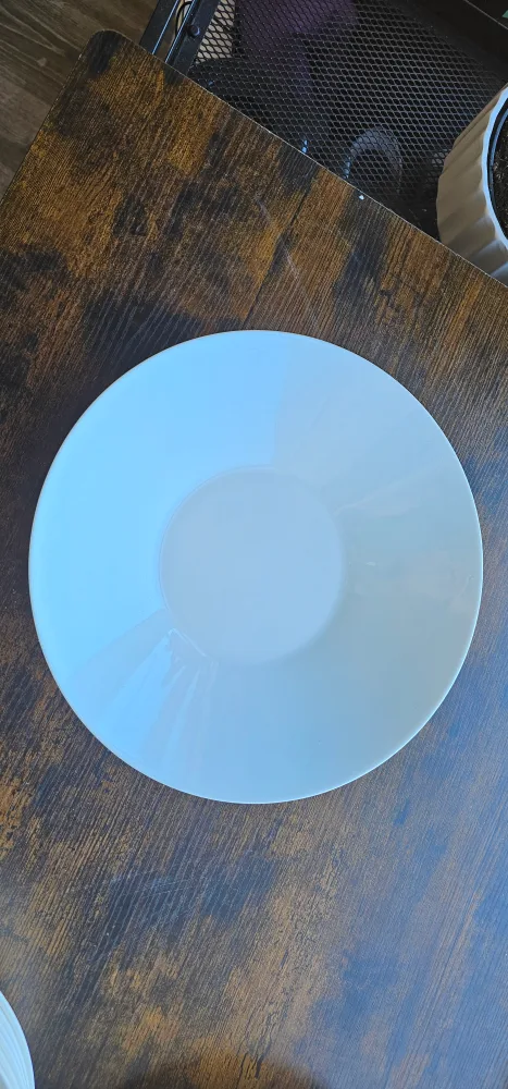 White Dinner Plate thumbnail