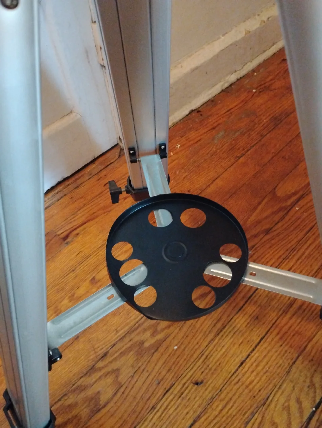 Celestron Telescope Tripod image indicator(4)