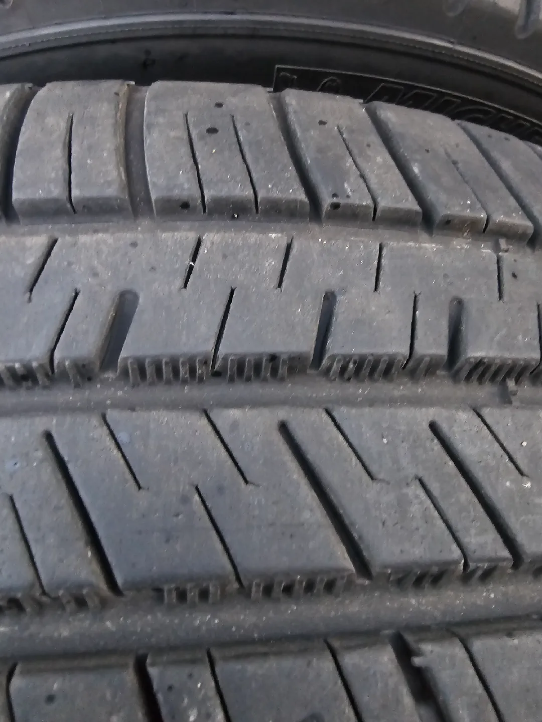 Michelin Pilot Sport A/S 3 225/45R17 Tires image indicator(6)