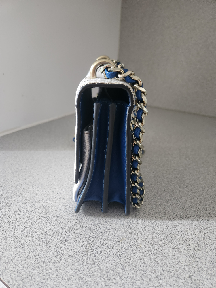 Etienne Aigner White & Blue Crossbody Bag - photo 5