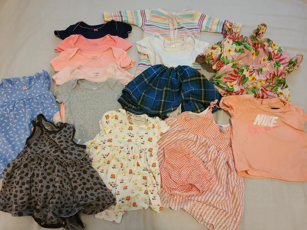 Baby Girl Summer Clothes Bundle (6-9 Months) thumbnail