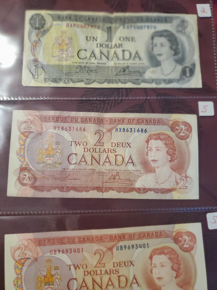 Vintage Canadian $1 & $2 Bills - photo 4