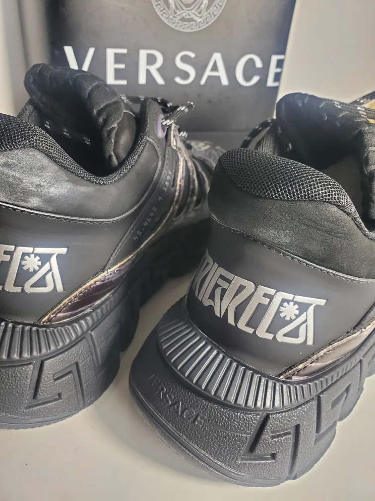 Men’s Versace Trigreca Sneakers BSYF037B Size 43/10 image indicator(7)