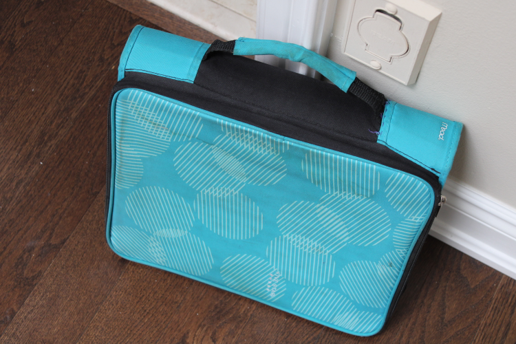 Five Star Teal Zipper Binder