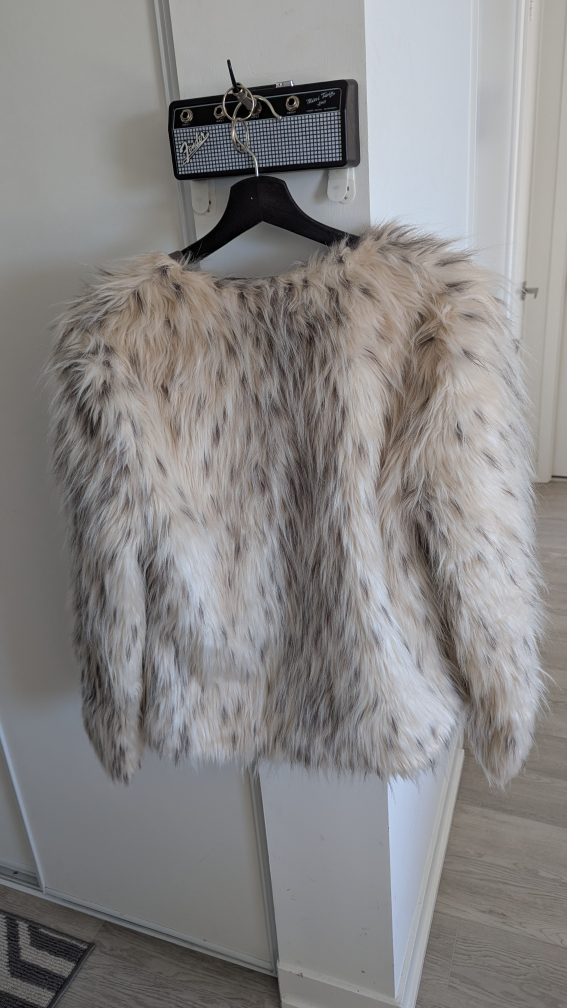 Me Jane Faux Fur Jacket - Size L - photo 4