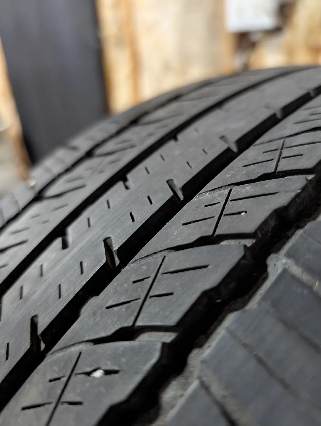 (4)-225/55R19 Toyo A36 All Season Tires thumbnail