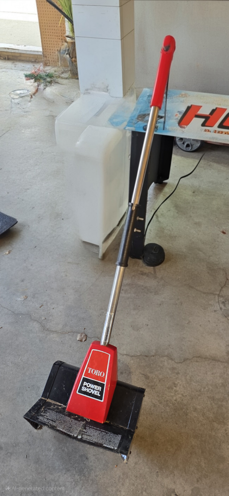 Toro Power Shovel