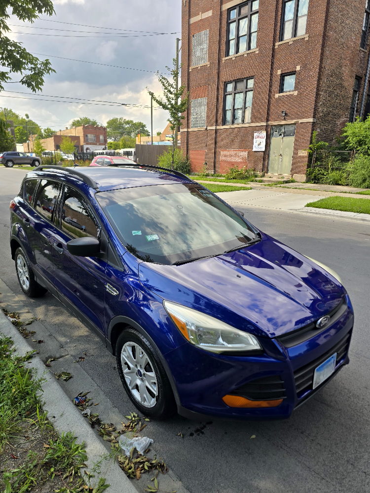 2013 Ford Escape ● S Sport Utility 4D