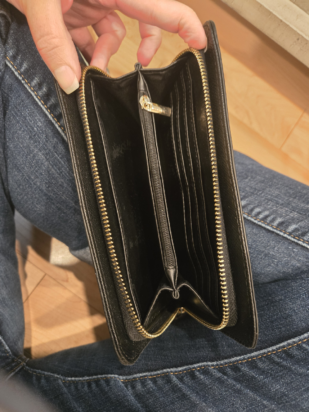 ALDO Black Wallet - photo 2