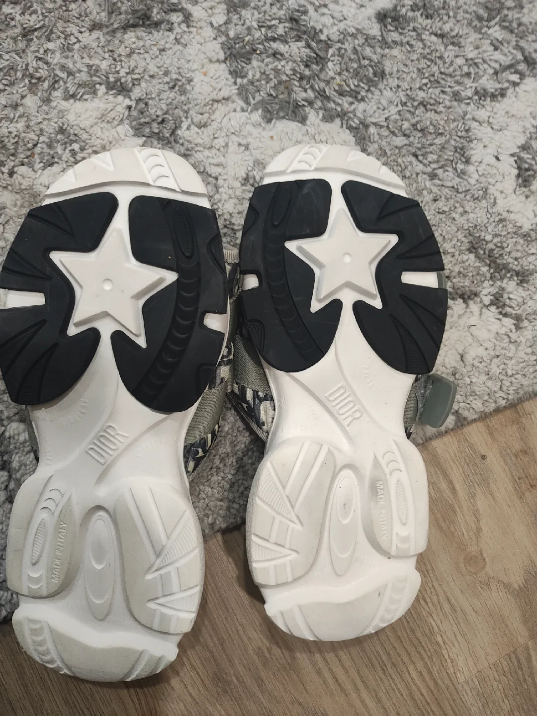 Christian Dior Dway Slides image indicator(4)