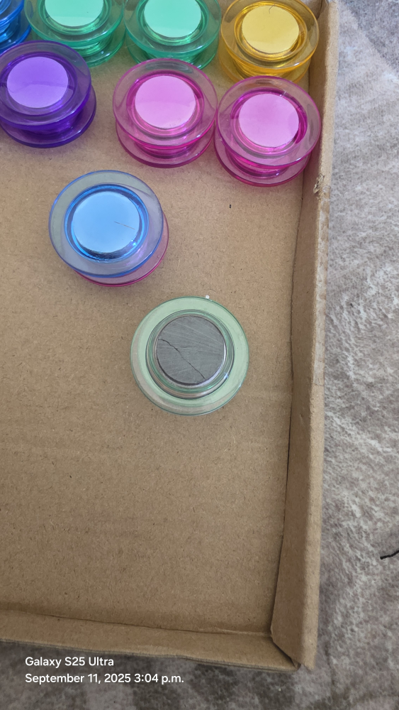 Set of Colorful Magnets (28) - photo 2