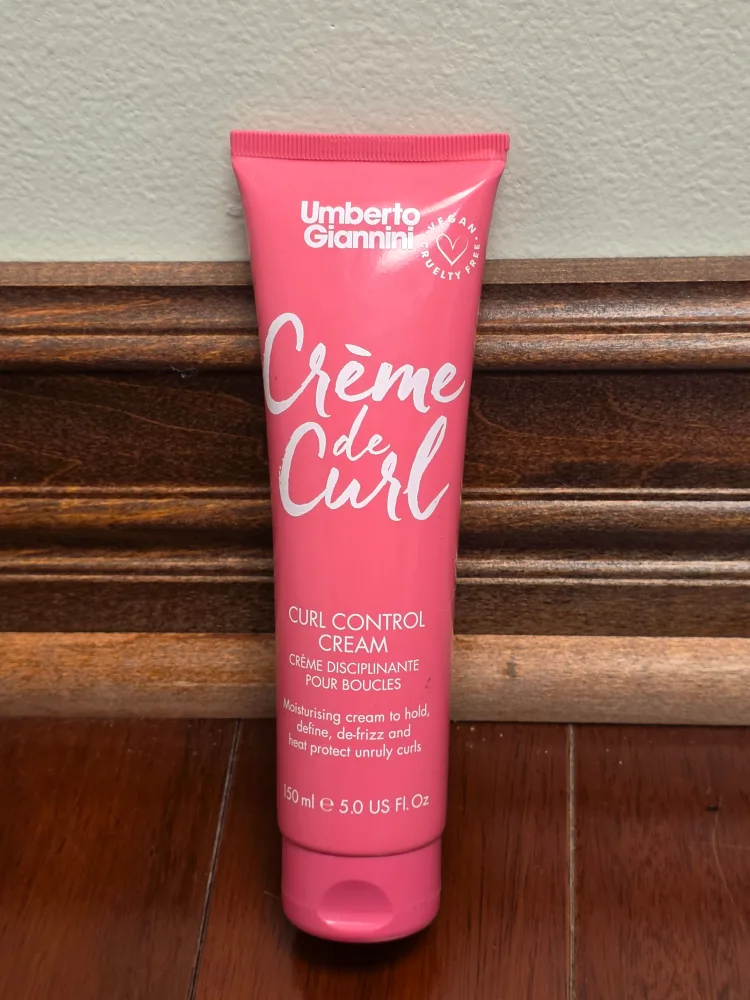Umberto Giannini Crème de Curl Cream! image indicator(2)