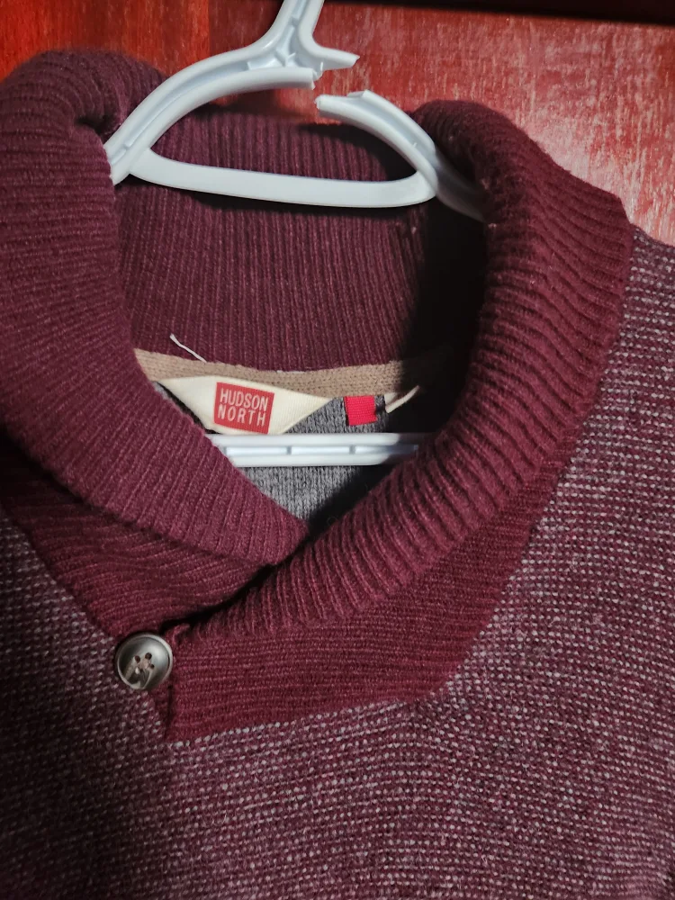 Hudson North Sweater - Size S/P image indicator(2)