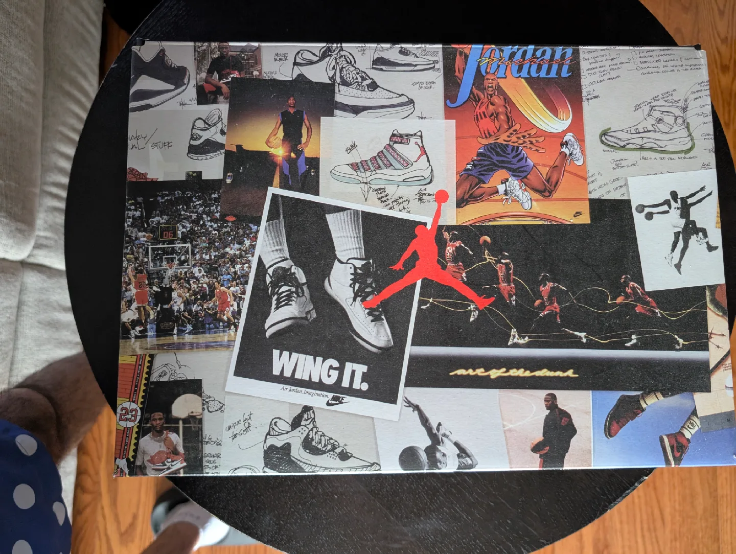 Air Jordan 5 Retro Michigan (Inspire) Size 10.5 image indicator(8)