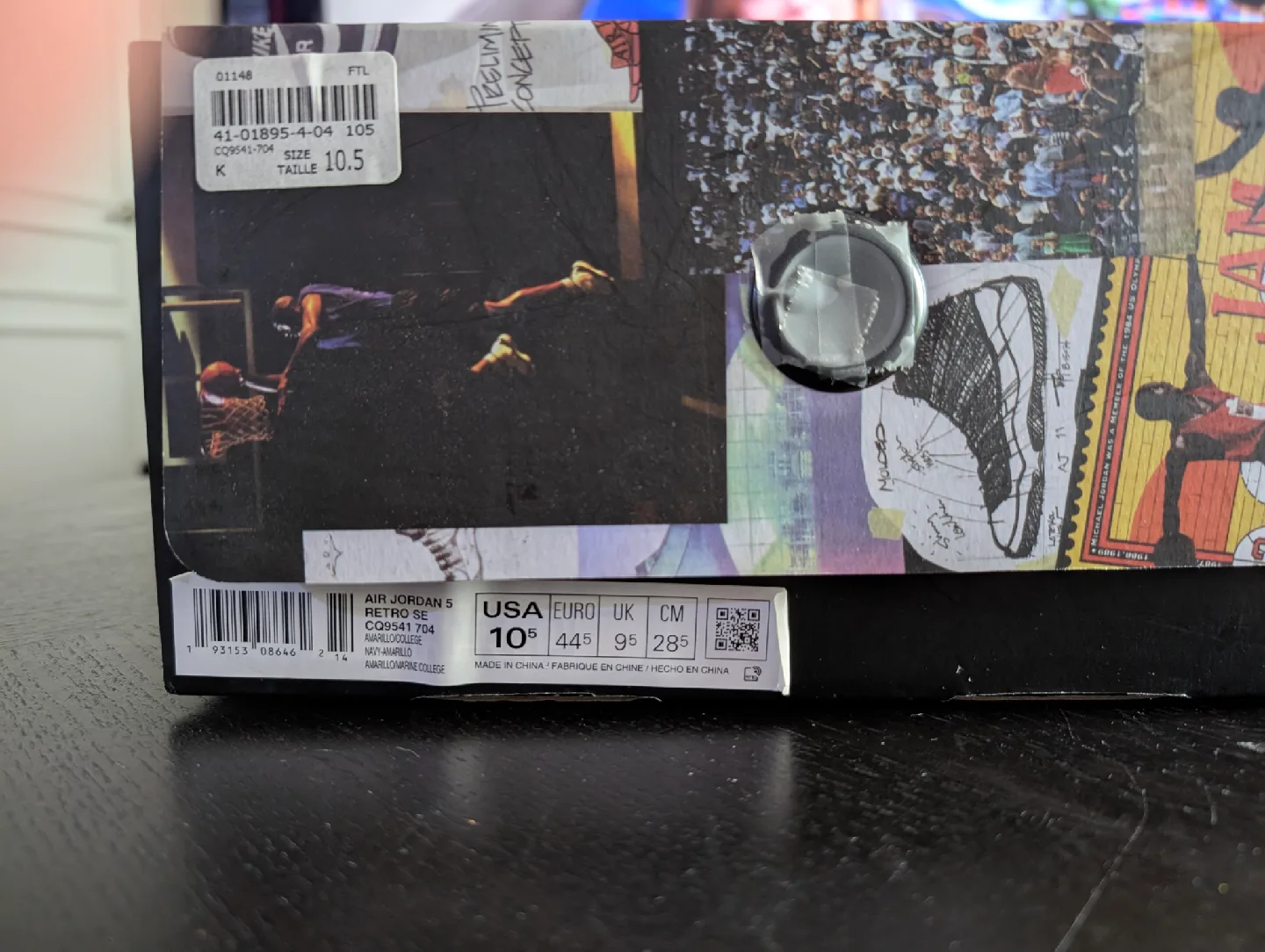 Air Jordan 5 Retro Michigan (Inspire) Size 10.5 image indicator(9)