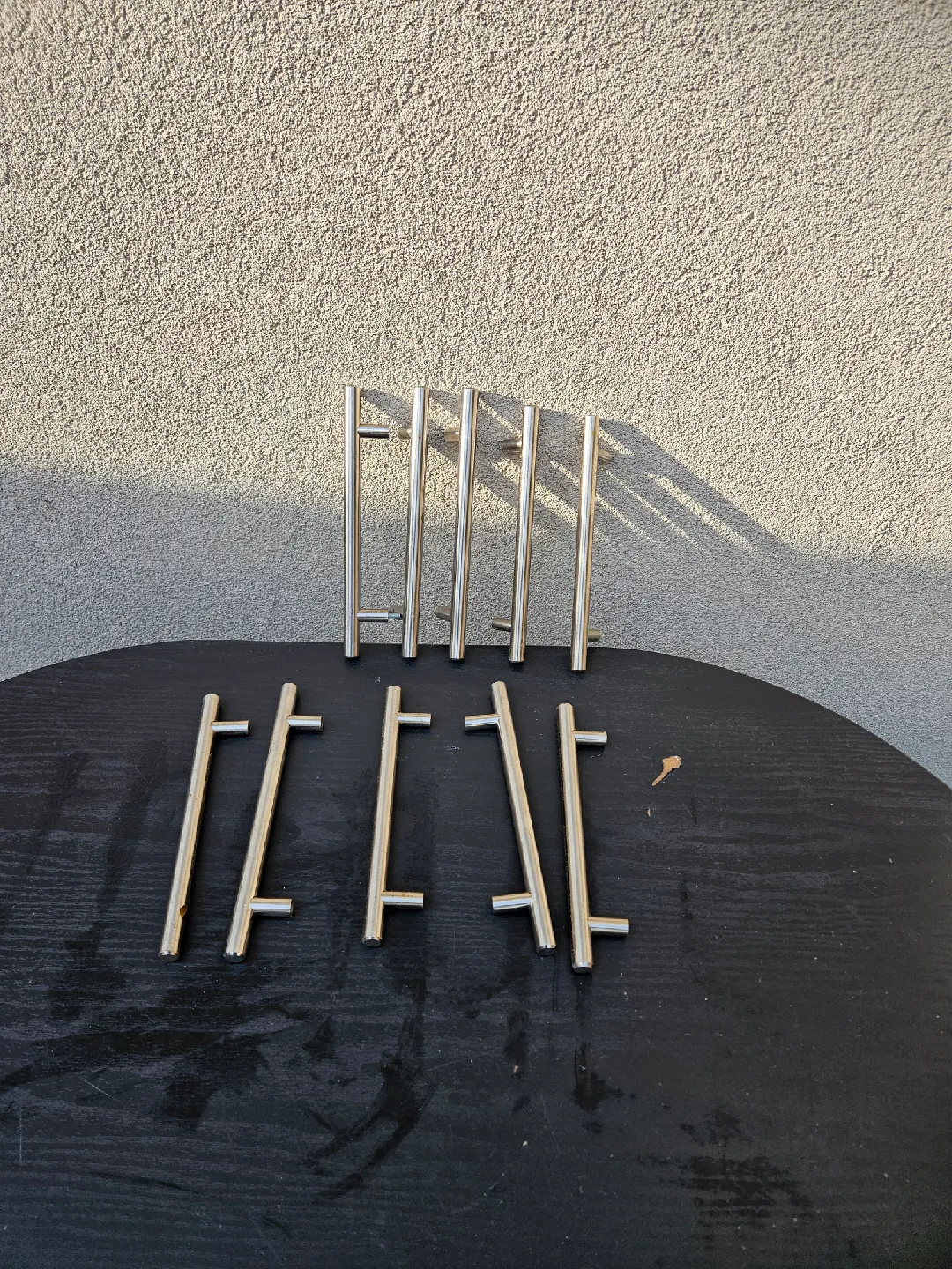 Cabinet/Drawer Pulls - Set of 9 image indicator(2)