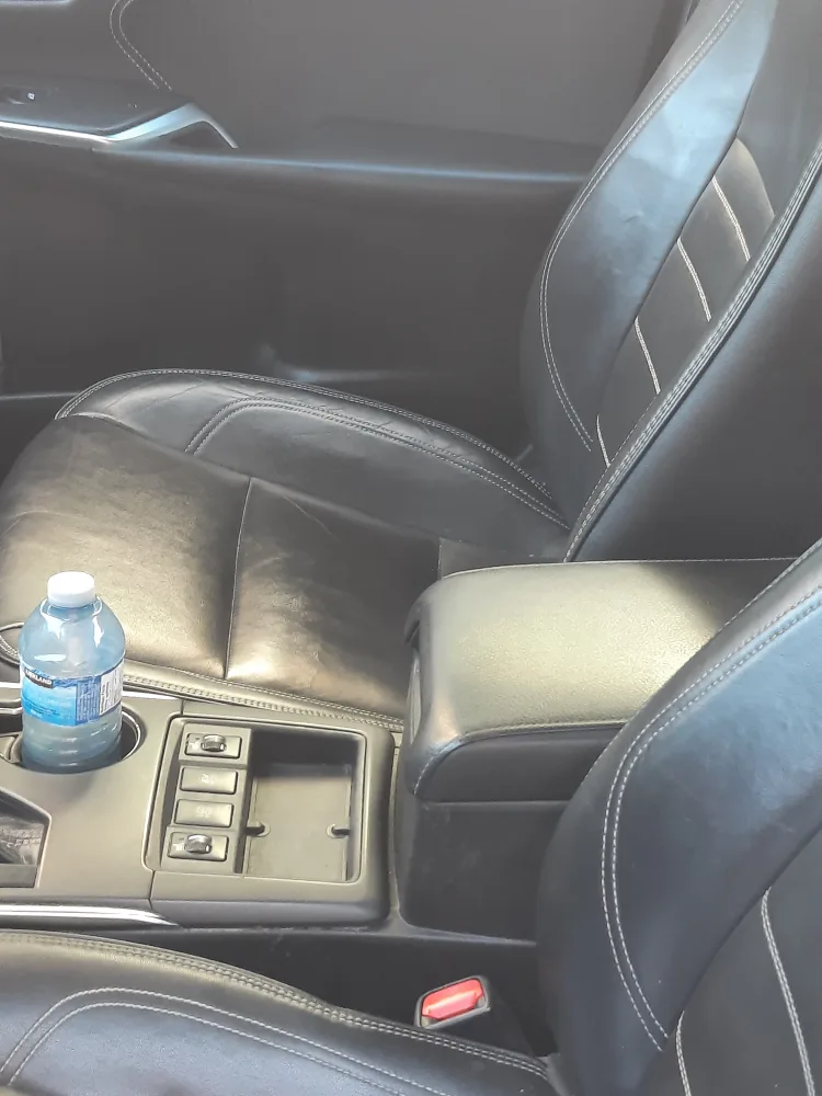 Toyota Camry XLE hybrid 2017Used Car image indicator(6)