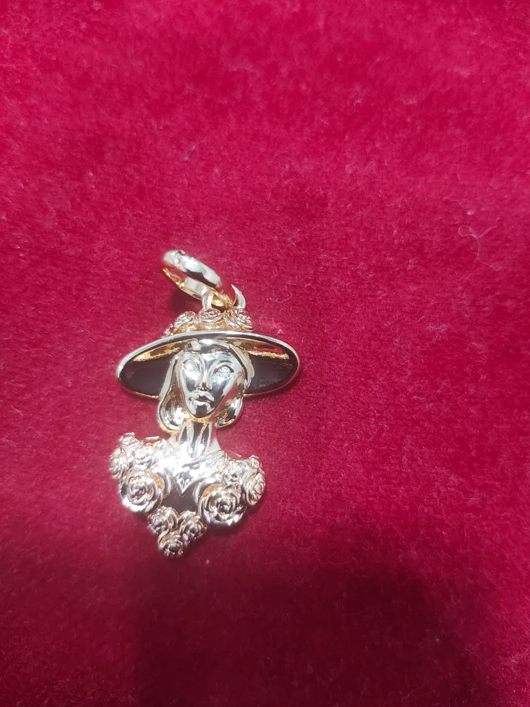 Vivienne Westwood Gold plated Pendant Necklace image indicator(3)