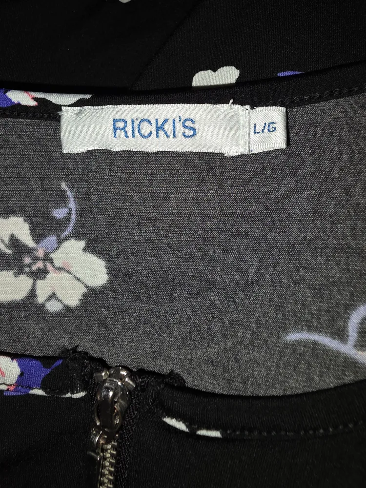 RICKI'S Floral Print Top - Size L/G image indicator(2)