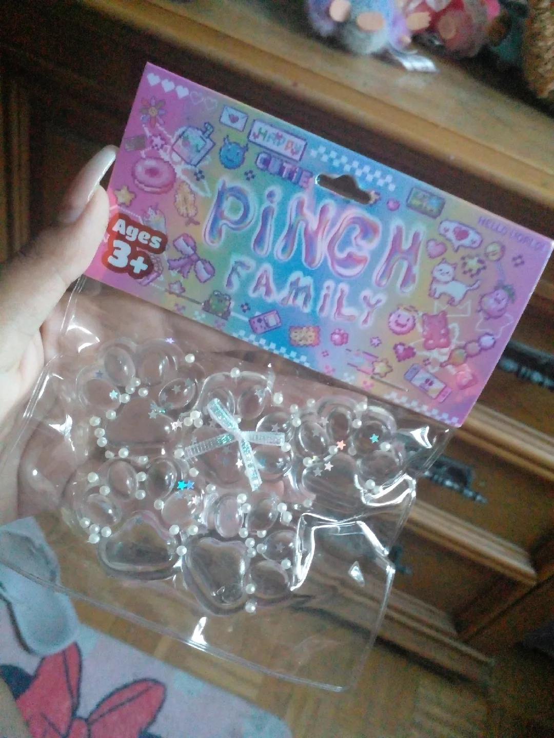 Pinch Family Paw Beads thumbnail