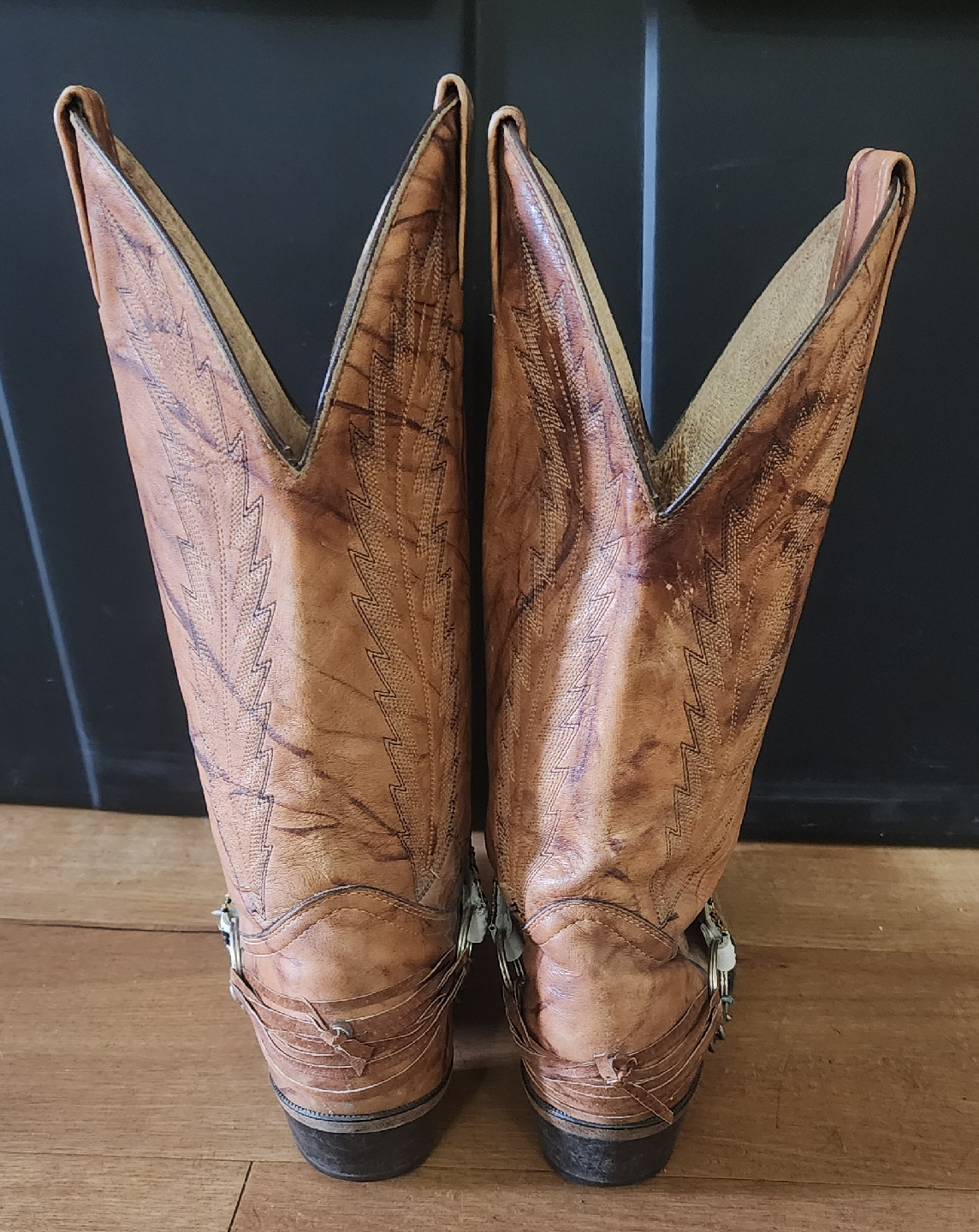 Vintage Brown Leather Cowboy Boots (Pickup only) - photo 3