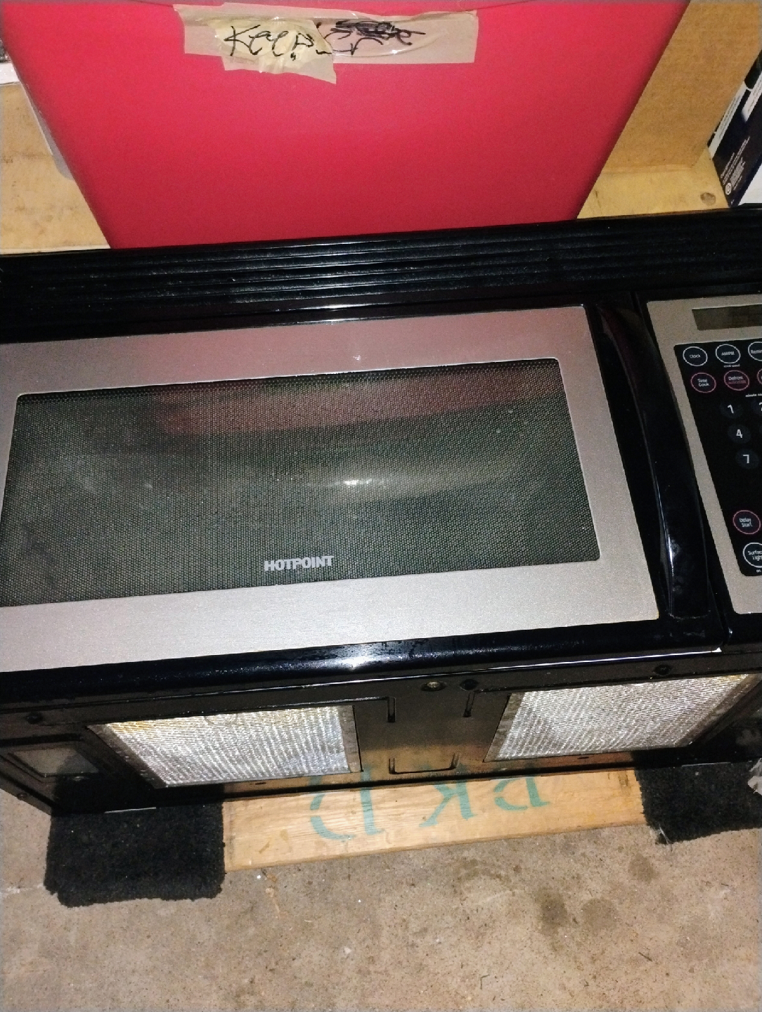 Hotpoint Microwave Oven